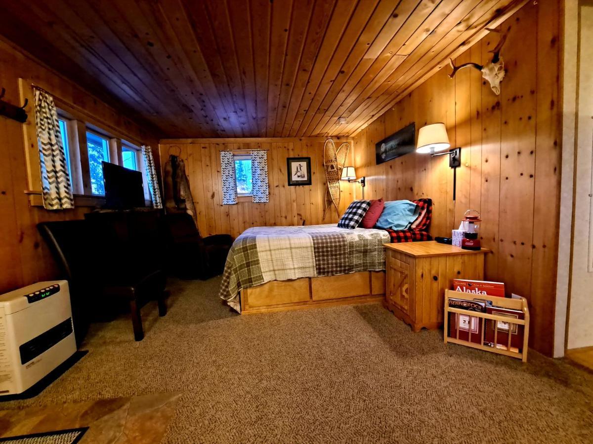 Northwoods Cottage Bed&Breakfast Fairbanks Exteriör bild